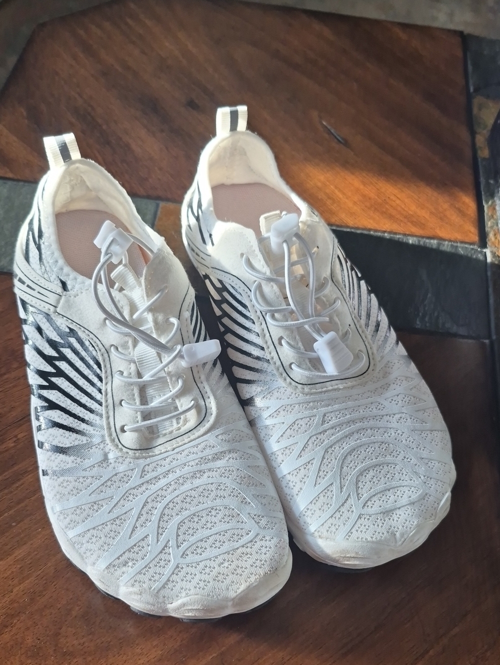 Hike Footwear Barefoot Shoes 8.5 Size 39
